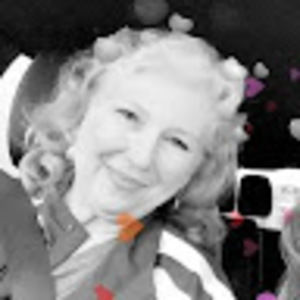 Meet your Posher, Beverly